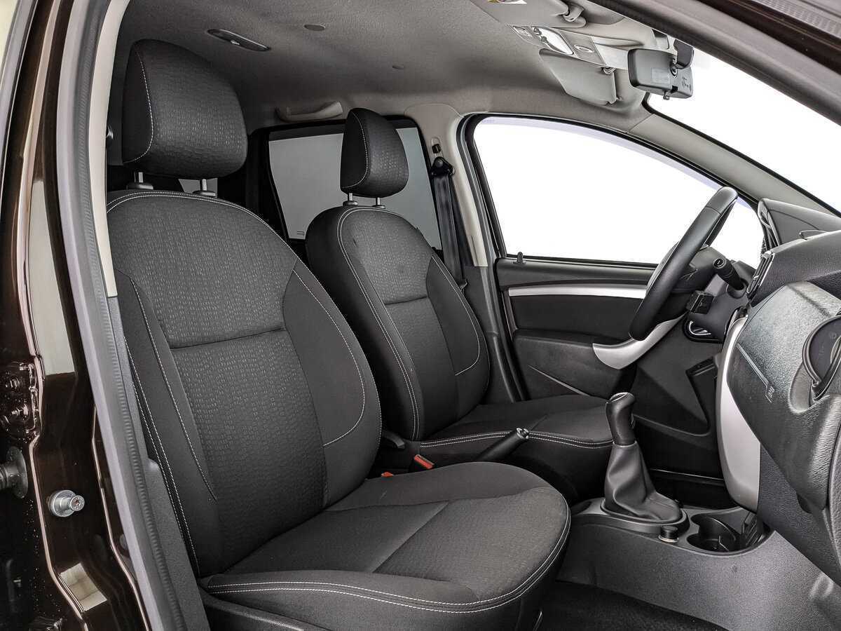 Nissan Terrano б/у, 2020, Механическая. Фото: #17