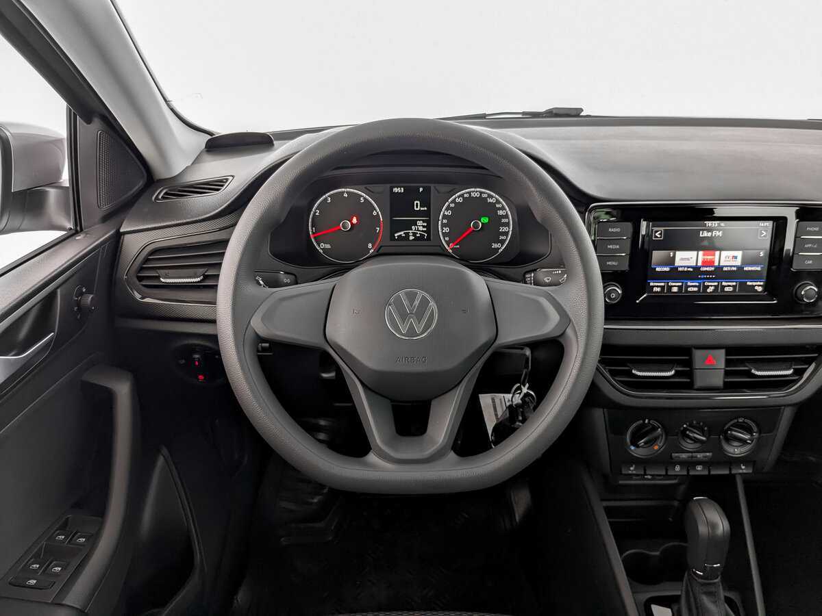 Volkswagen Polo б/у, 2021, Автоматическая. Фото: #16