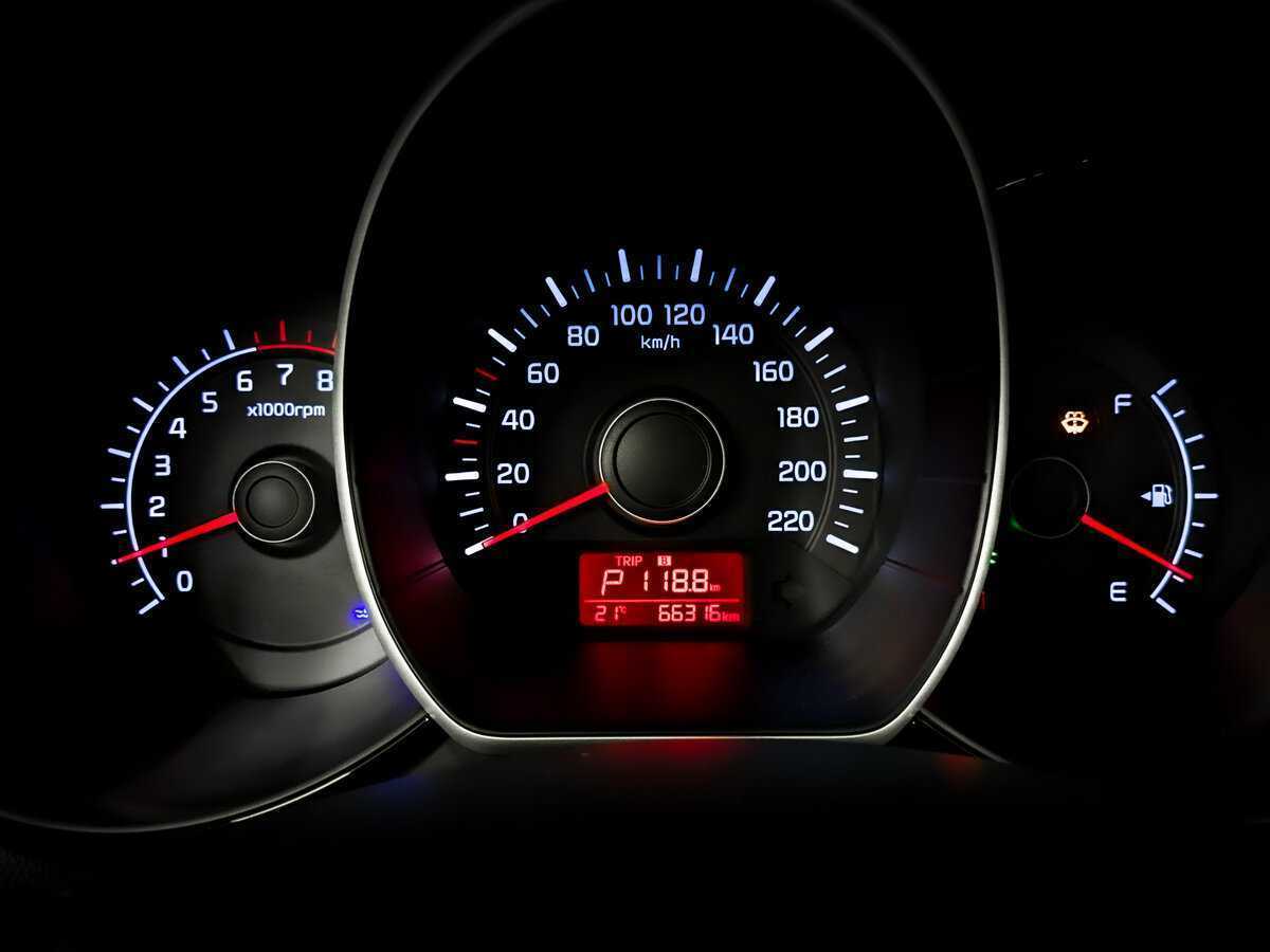 Kia Rio б/у, 2015, Автоматическая. Фото: #12