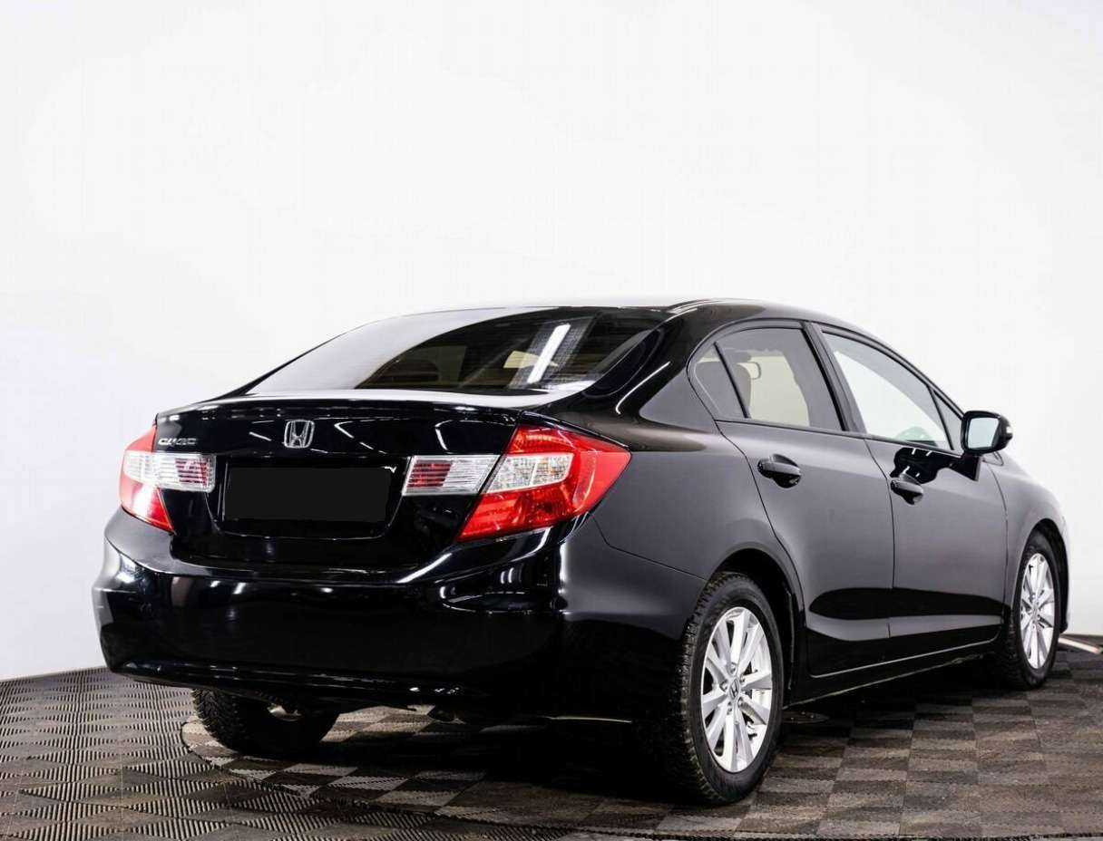 Honda Civic б/у, 2012, Автоматическая. Фото: #5