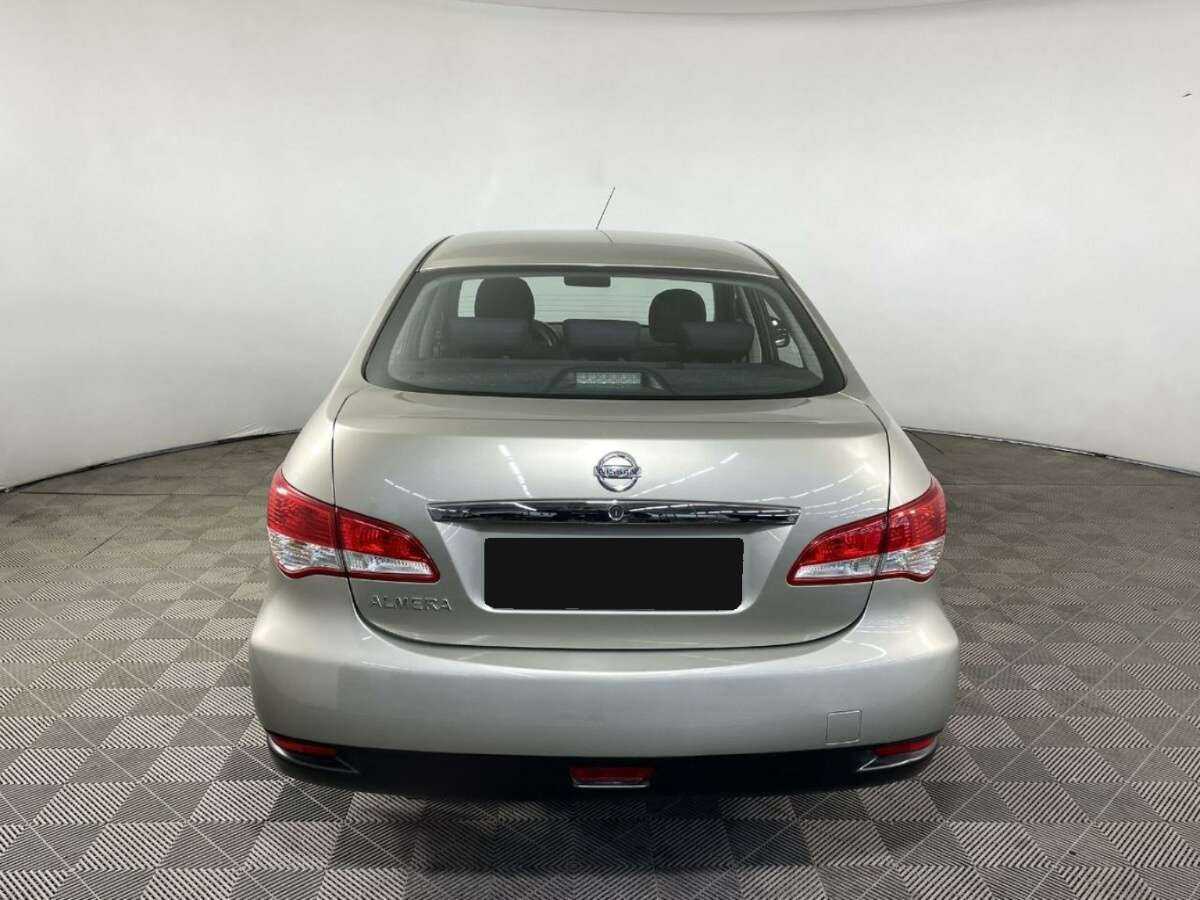 Nissan Almera б/у, 2013, Автоматическая. Фото: #2