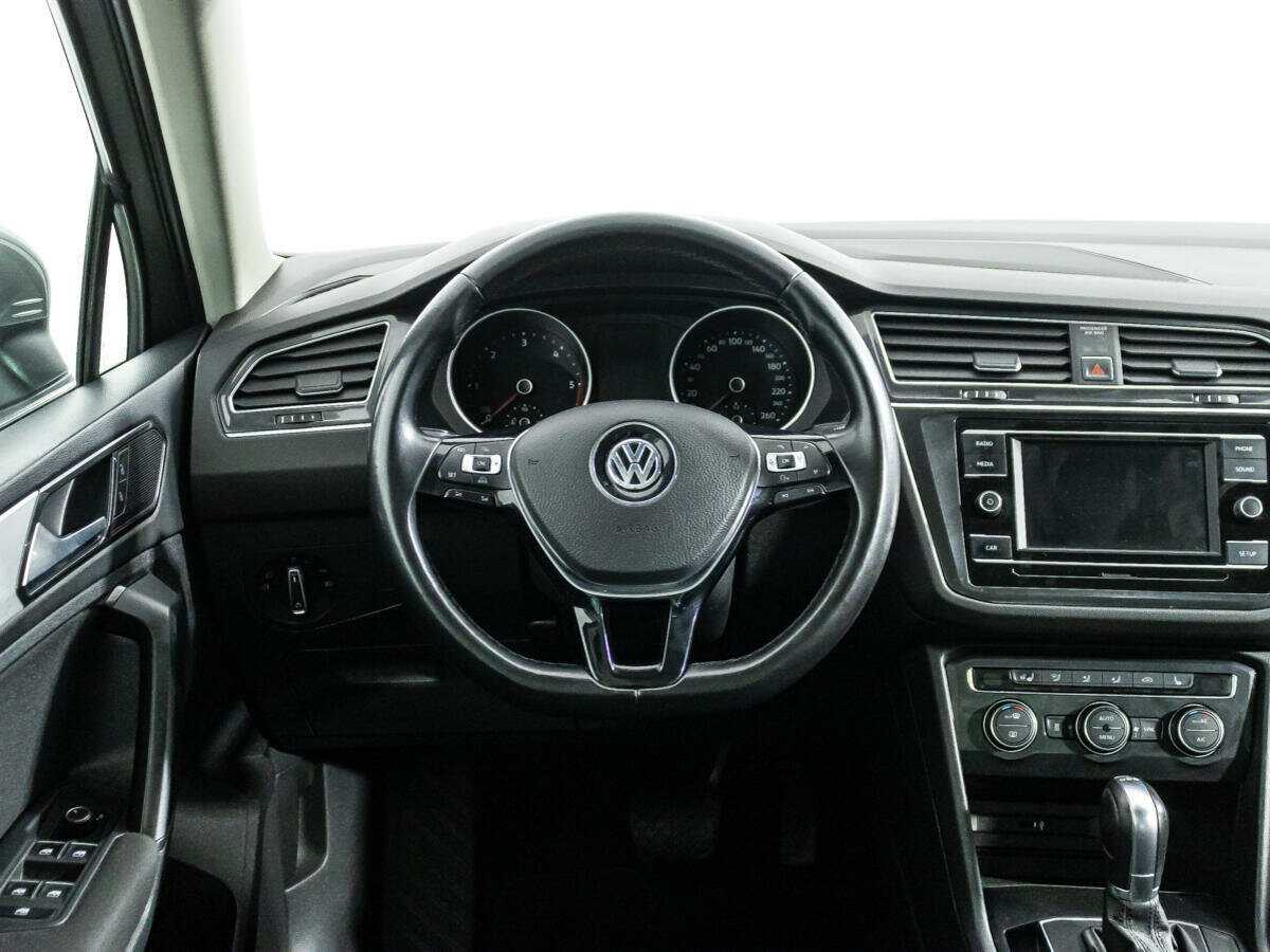 Volkswagen Tiguan б/у, 2018, Роботизированная. Фото: #17