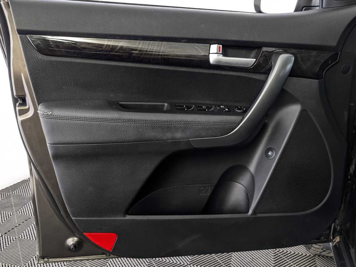 Kia Sorento б/у, 2016, Автоматическая. Фото: #18