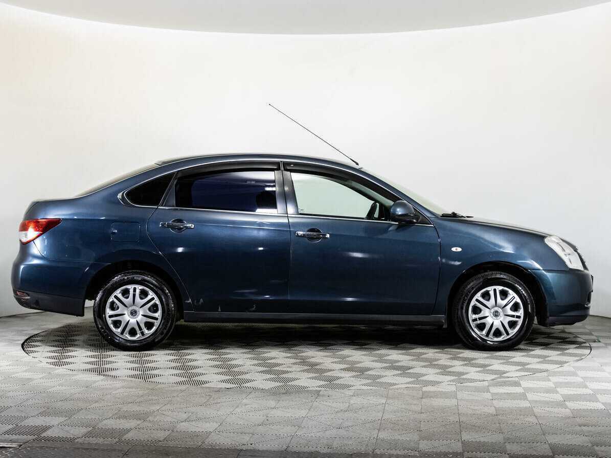Nissan Almera б/у, 2016, Механическая. Фото: #3