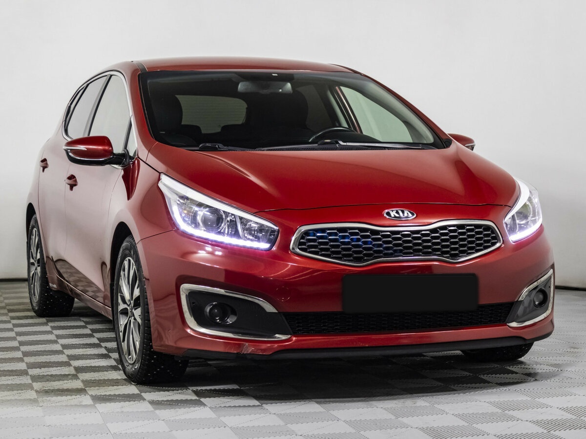 Kia Ceed б/у, 2017, Роботизированная. Фото: #2