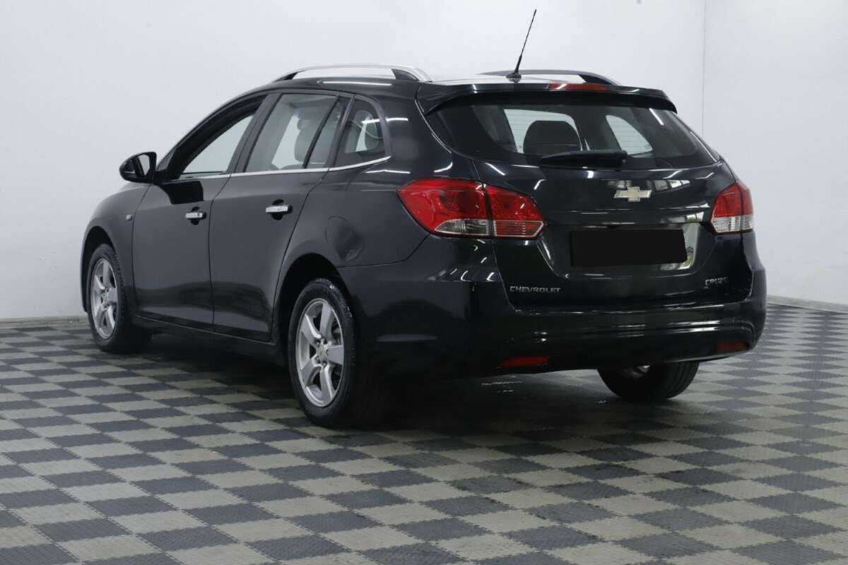 Chevrolet Cruze б/у, 2015, Автоматическая. Фото: #1