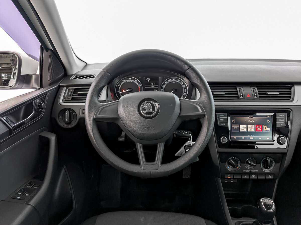 Skoda Rapid б/у, 2017, Механическая. Фото: #16