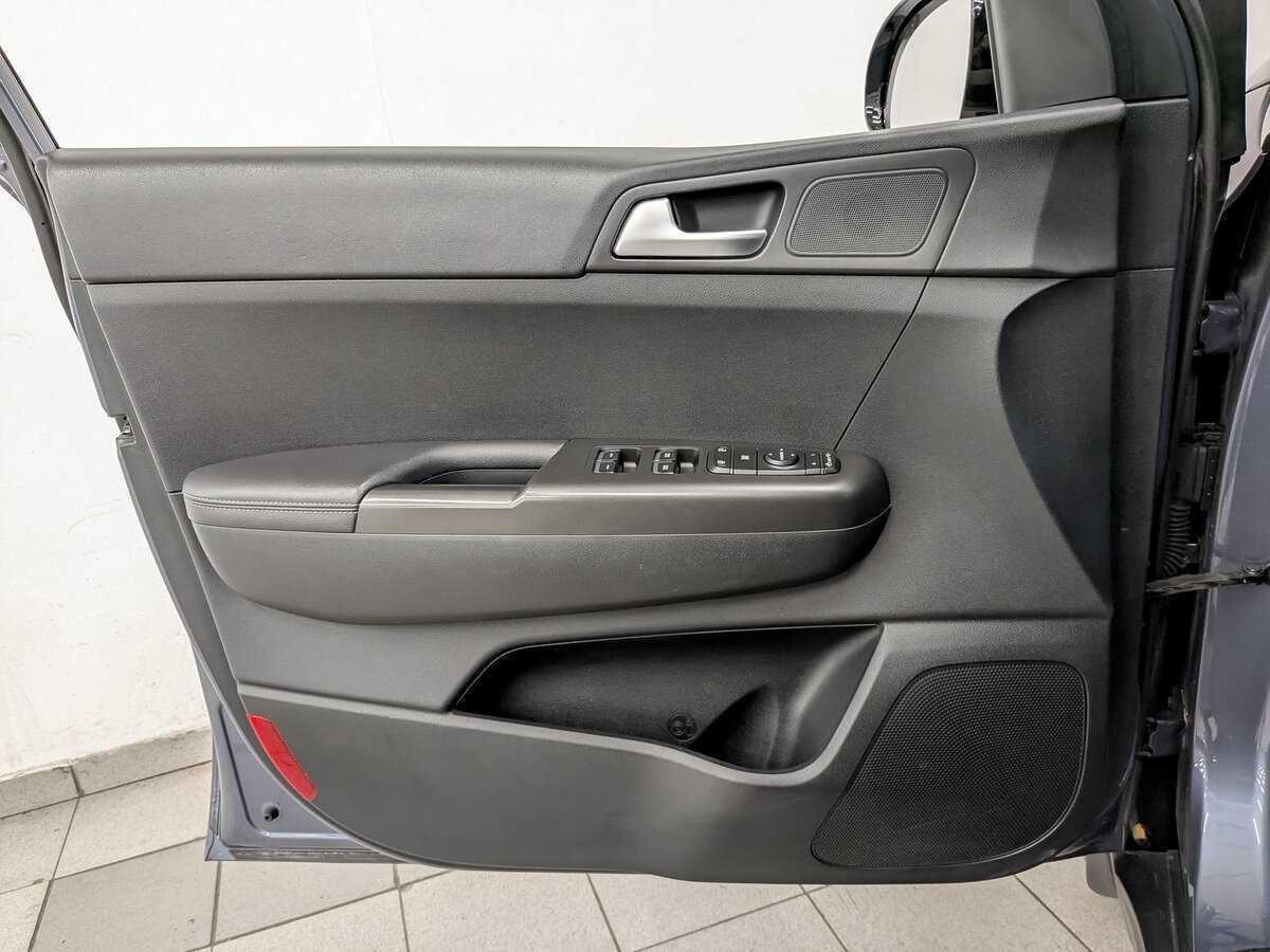 Kia Sportage б/у, 2017, Автоматическая. Фото: #18