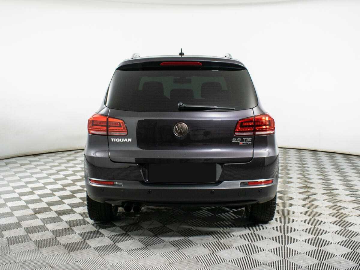 Volkswagen Tiguan б/у, 2016, Автоматическая. Фото: #4