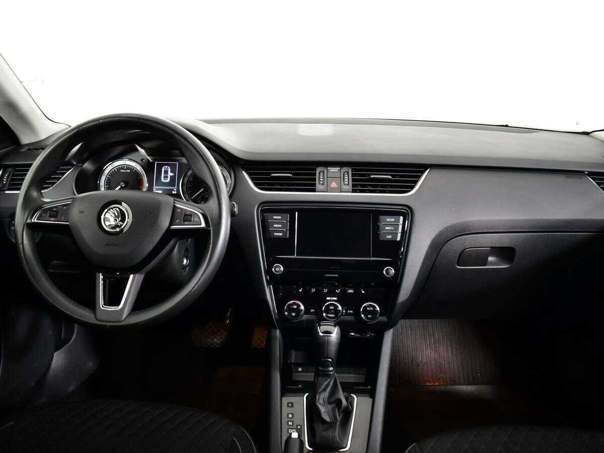 Skoda Octavia б/у, 2017, Автоматическая. Фото: #8