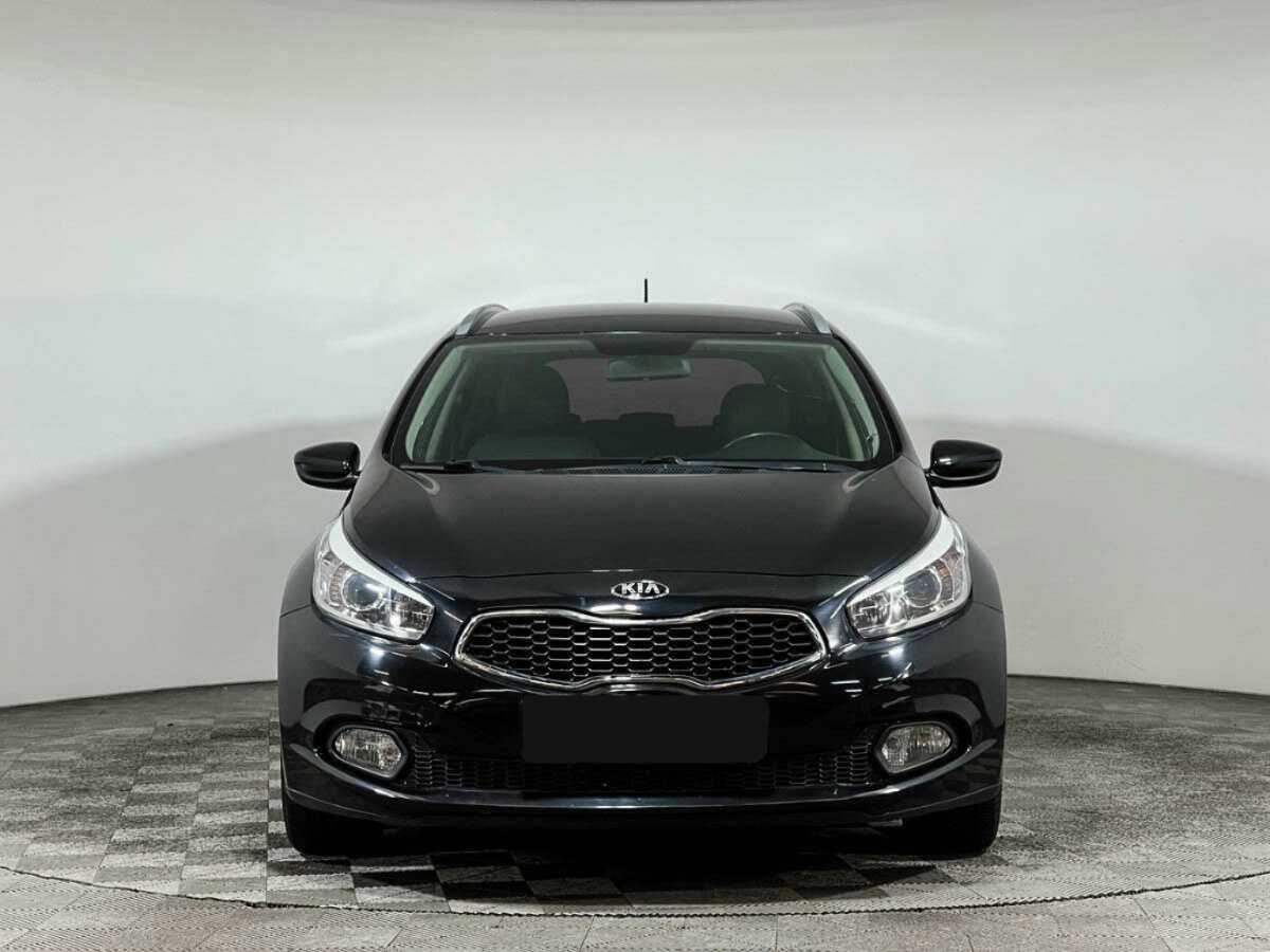 Kia Ceed б/у, 2015, Механическая. Фото: #1