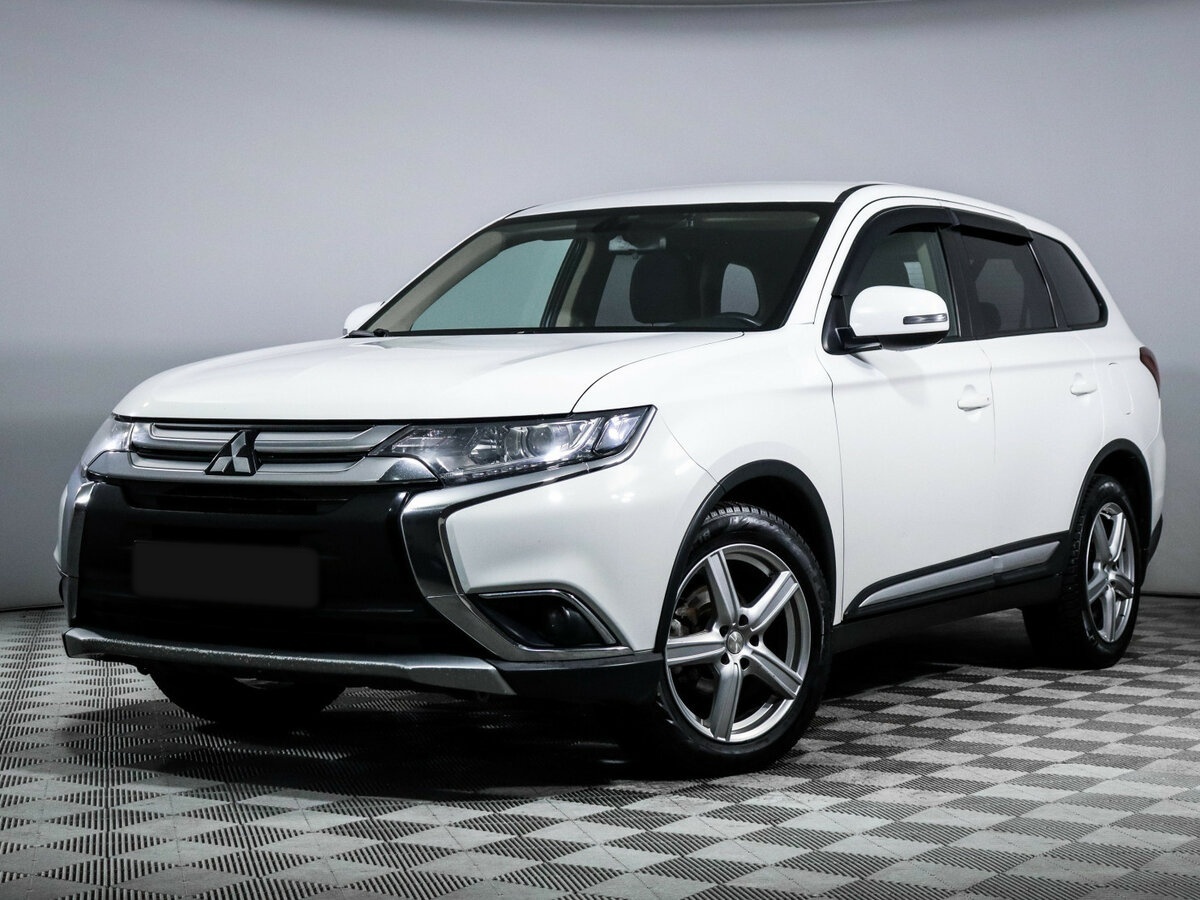 Mitsubishi Outlander б/у, 2018, Вариатор. Посмотреть фото