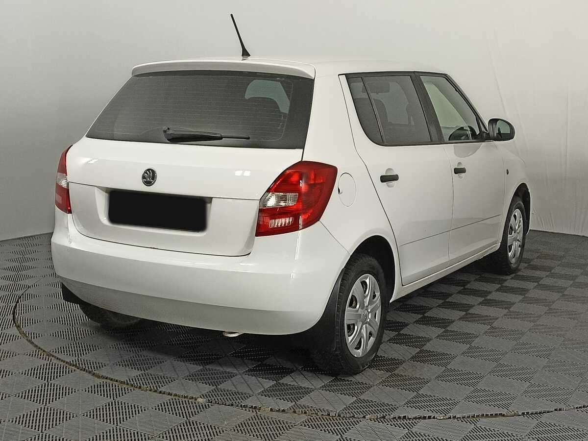 Skoda Fabia б/у, 2013, Механическая. Фото: #4