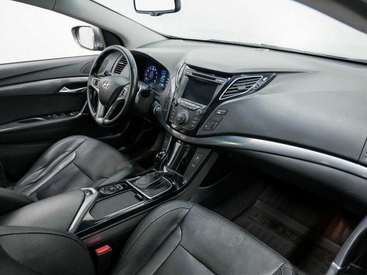 Hyundai i40 б/у, 2012, Автоматическая. Фото: #6