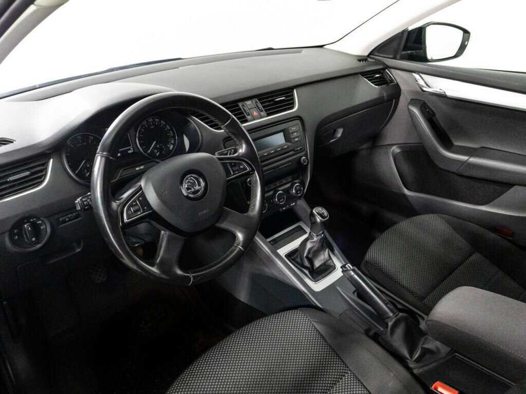 Skoda Octavia б/у, 2013, Механическая. Фото: #10