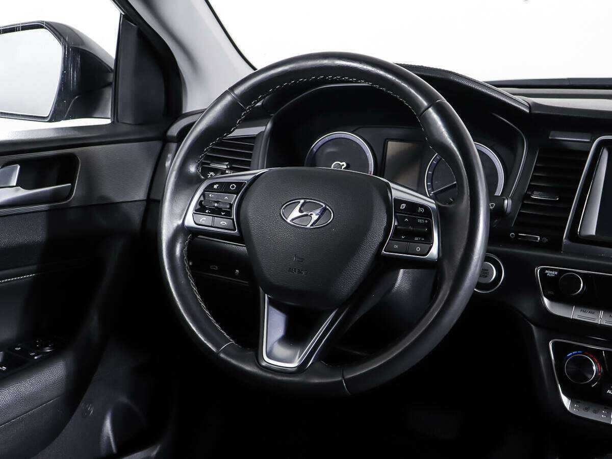 Hyundai Sonata б/у, 2017, Автоматическая. Фото: #14