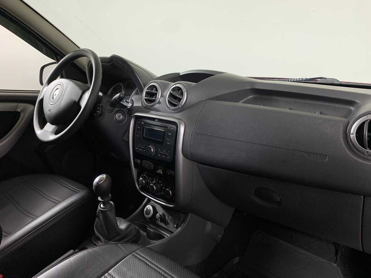 Renault Duster б/у, 2012, Механическая. Фото: #13