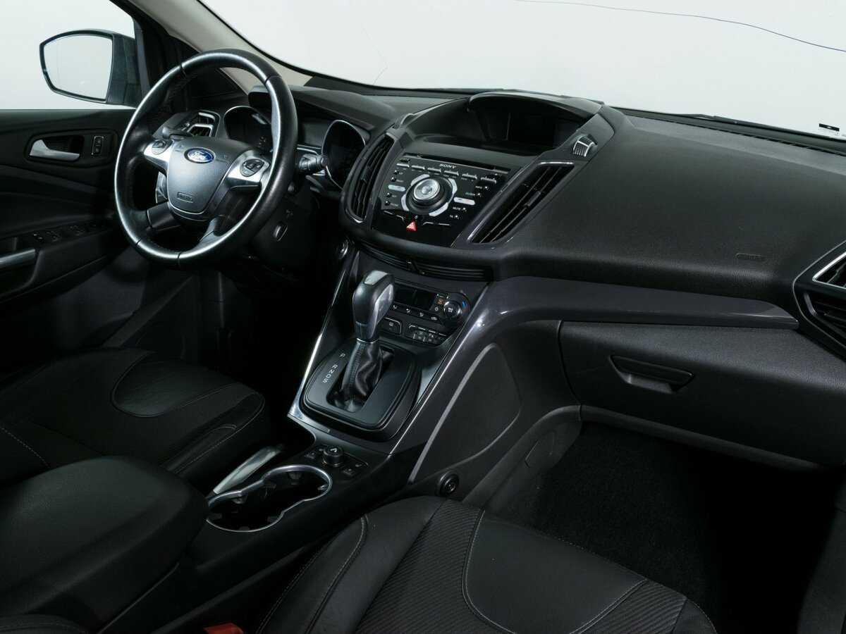 Ford Kuga б/у, 2016, Автоматическая. Фото: #5