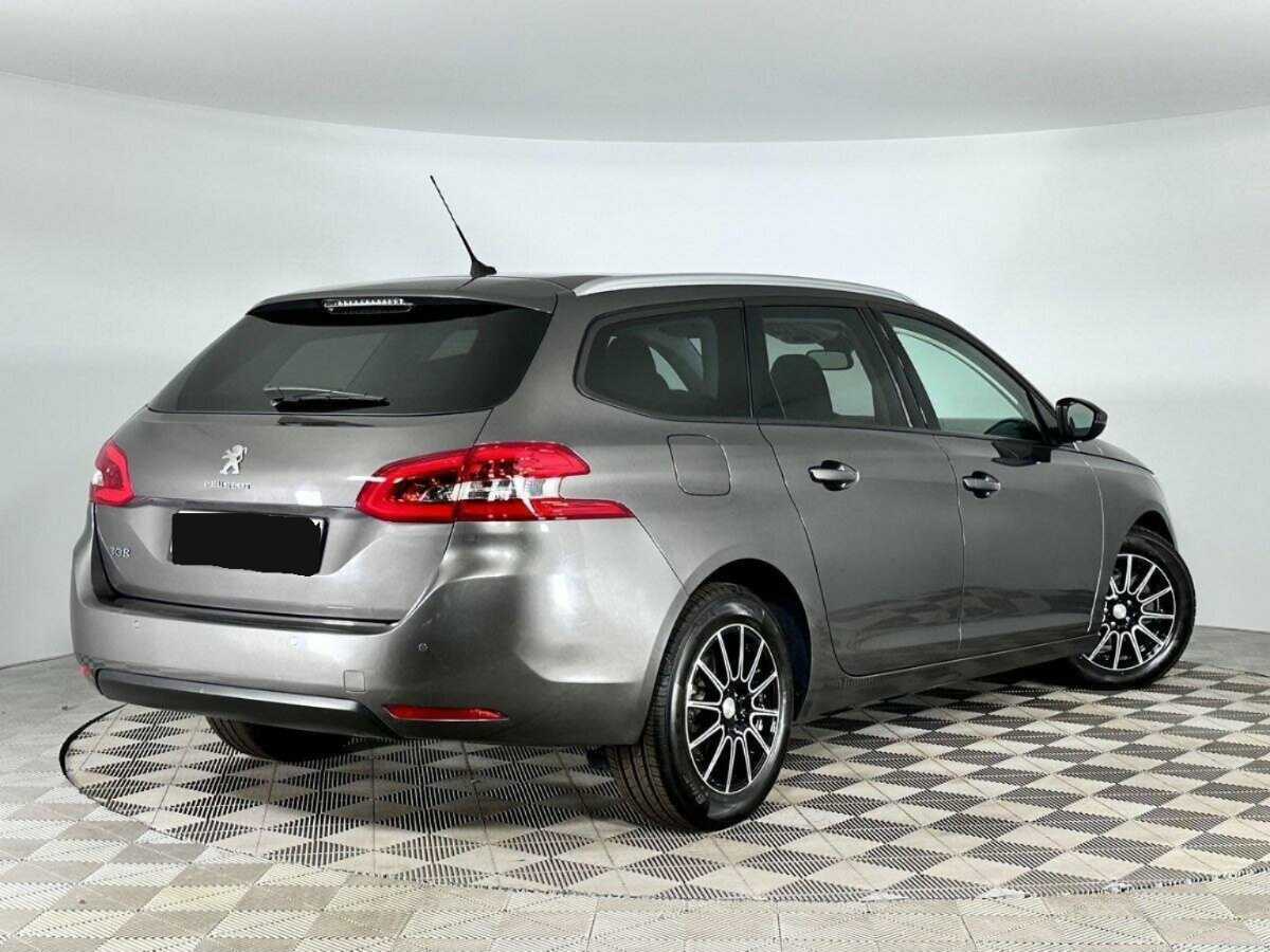 Peugeot 308 б/у, 2018, Механическая. Фото: #1