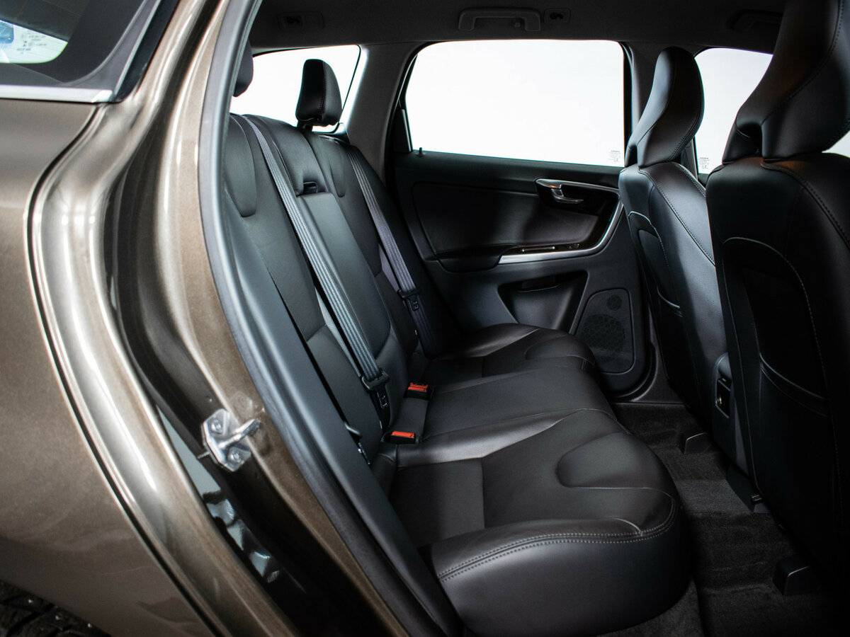 Volvo XC60 б/у, 2014, Автоматическая. Фото: #8
