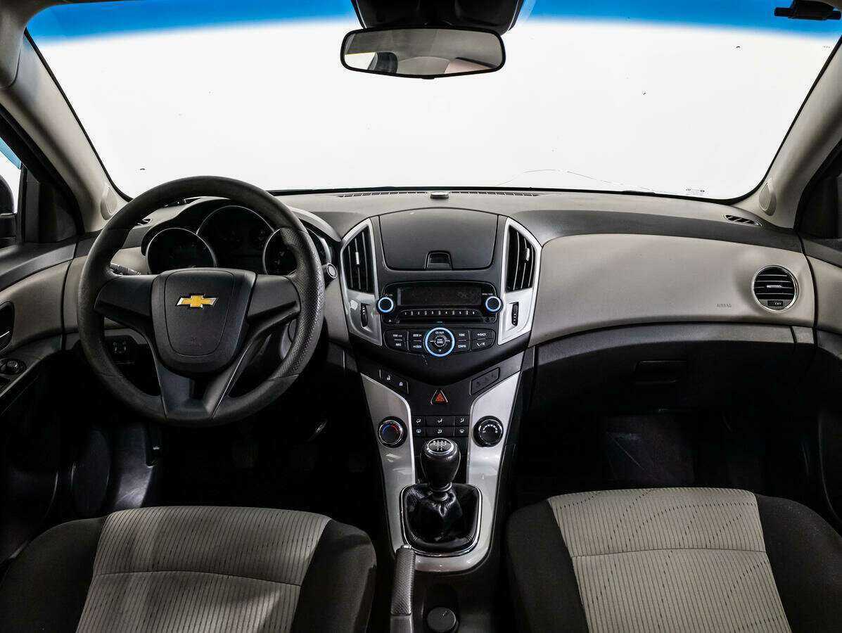 Chevrolet Cruze б/у, 2013, Механическая. Фото: #12