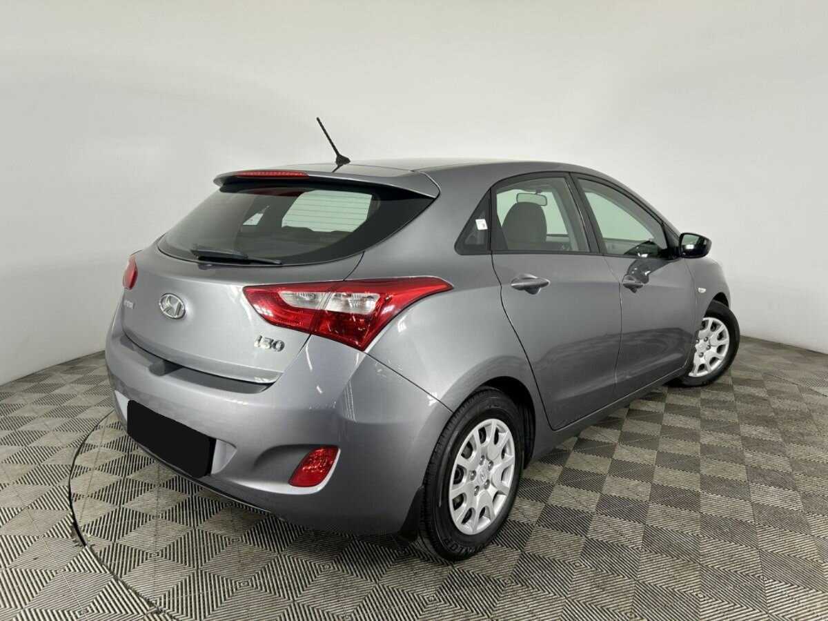 Hyundai i30 б/у, 2012, Автоматическая. Фото: #5