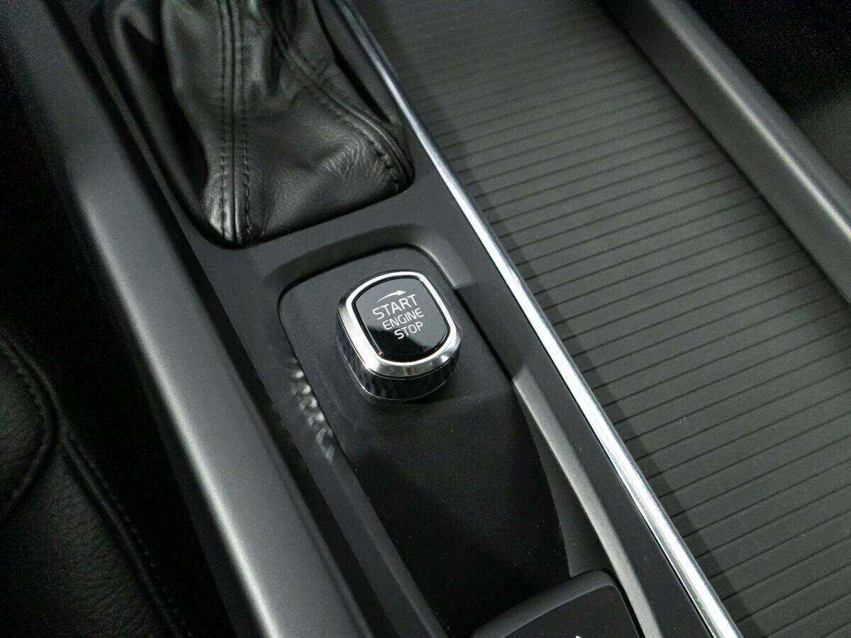 Volvo V60 б/у, 2018, Автоматическая. Фото: #15