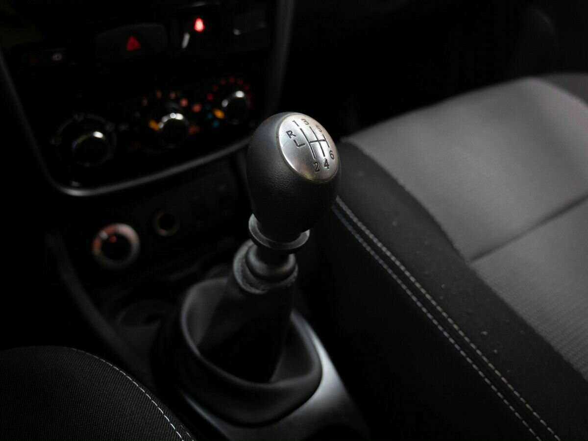 Renault Duster б/у, 2013, Механическая. Фото: #17