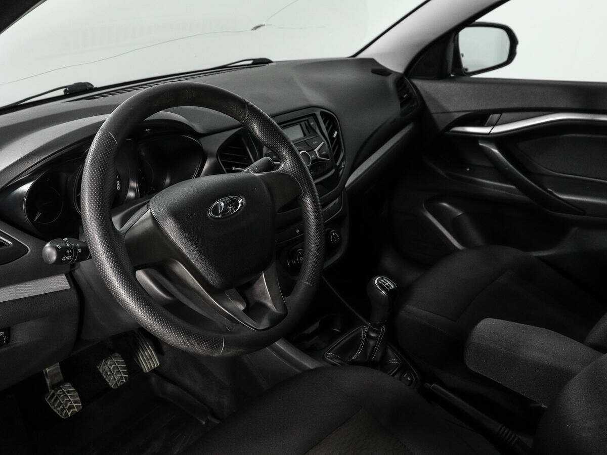 Lada (ВАЗ) Vesta б/у, 2017, Механическая. Фото: #6
