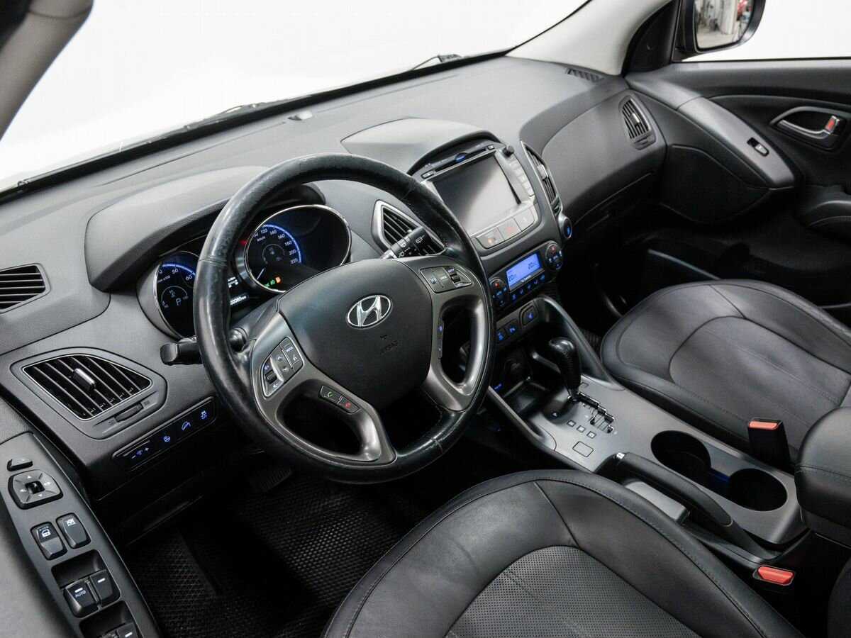 Hyundai ix35 б/у, 2014, Автоматическая. Фото: #14