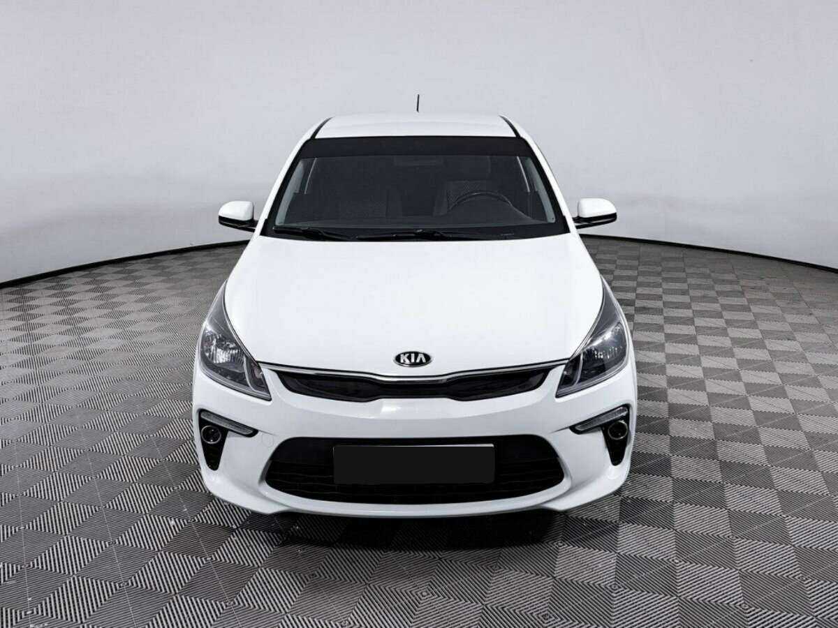 Kia Rio б/у, 2017, Автоматическая. Фото: #1