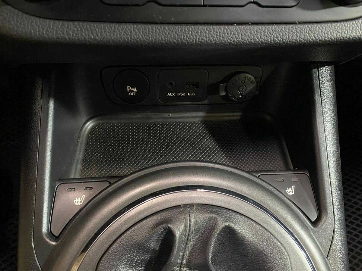 Kia Sportage б/у, 2012, Механическая. Фото: #14