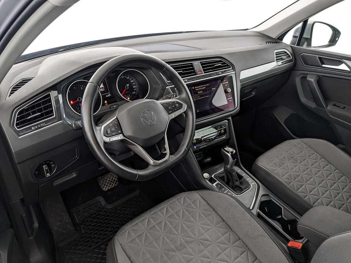 Volkswagen Tiguan б/у, 2021, Роботизированная. Фото: #14
