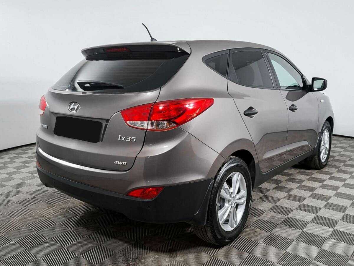 Hyundai ix35 б/у, 2013, Механическая. Фото: #3