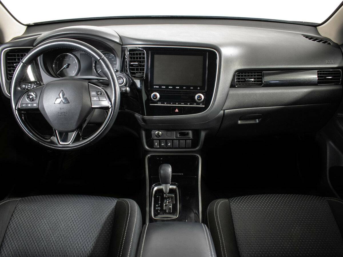 Mitsubishi Outlander б/у, 2022, Вариатор. Фото: #11