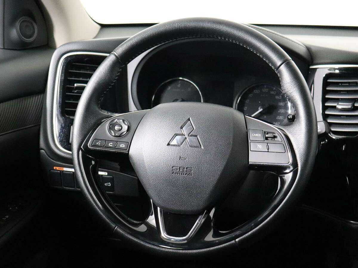 Mitsubishi Outlander б/у, 2022, Вариатор. Фото: #11
