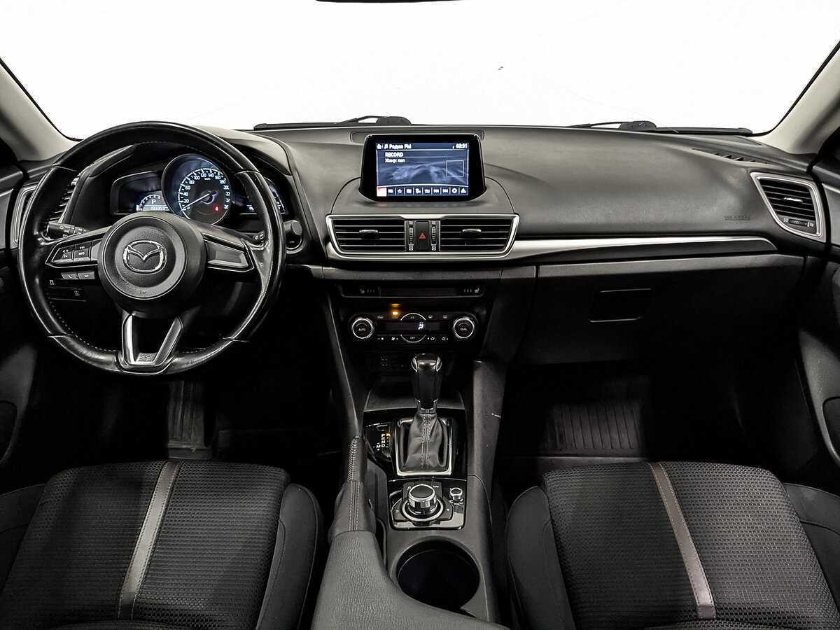 Mazda 3 б/у, 2018, Автоматическая. Фото: #11