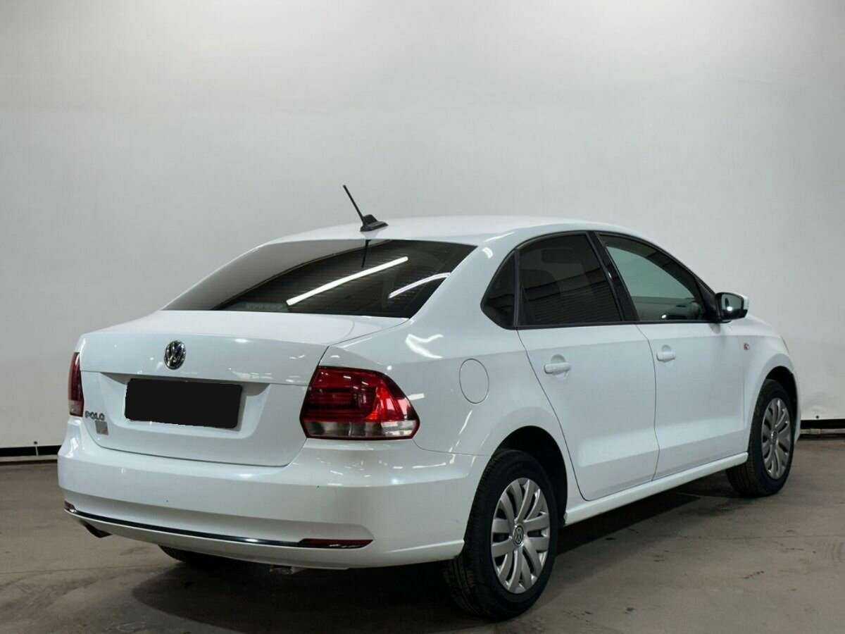 Volkswagen Polo б/у, 2019, Механическая. Фото: #3