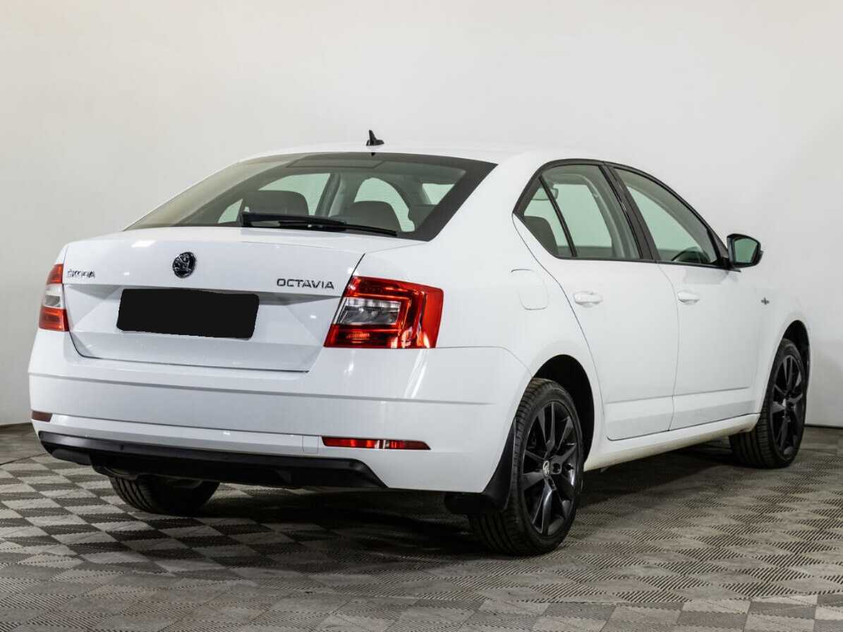 Skoda Octavia б/у, 2019, Роботизированная. Фото: #3