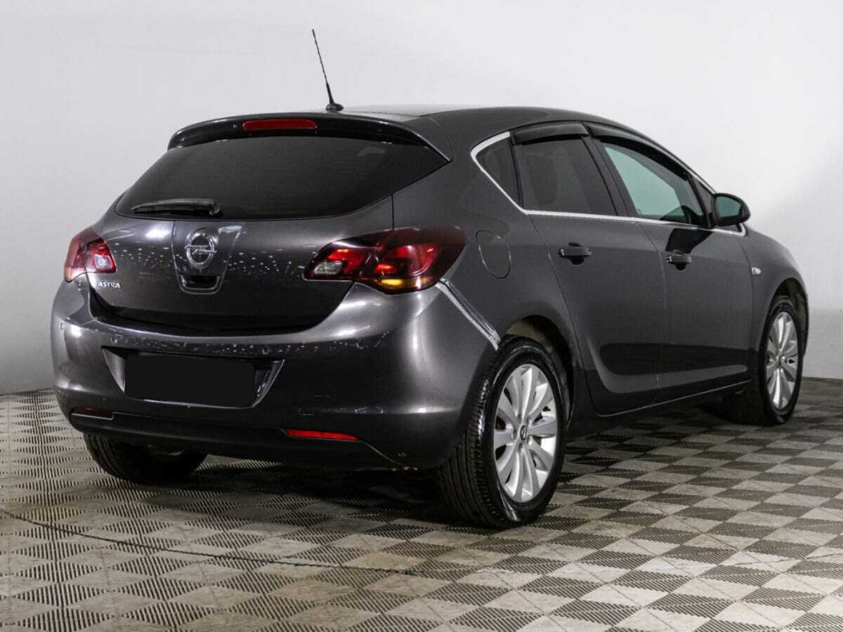 Opel Astra б/у, 2012, Автоматическая. Фото: #4