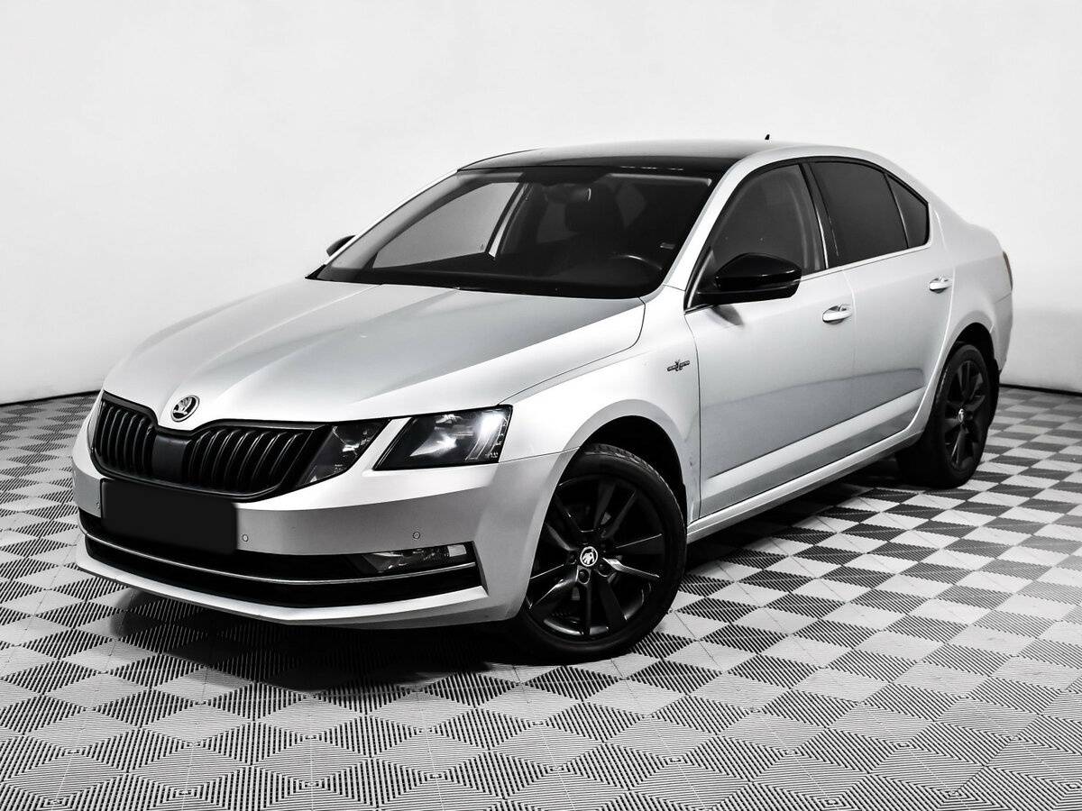 Skoda Octavia б/у, 2020, Роботизированная. Фото: #0