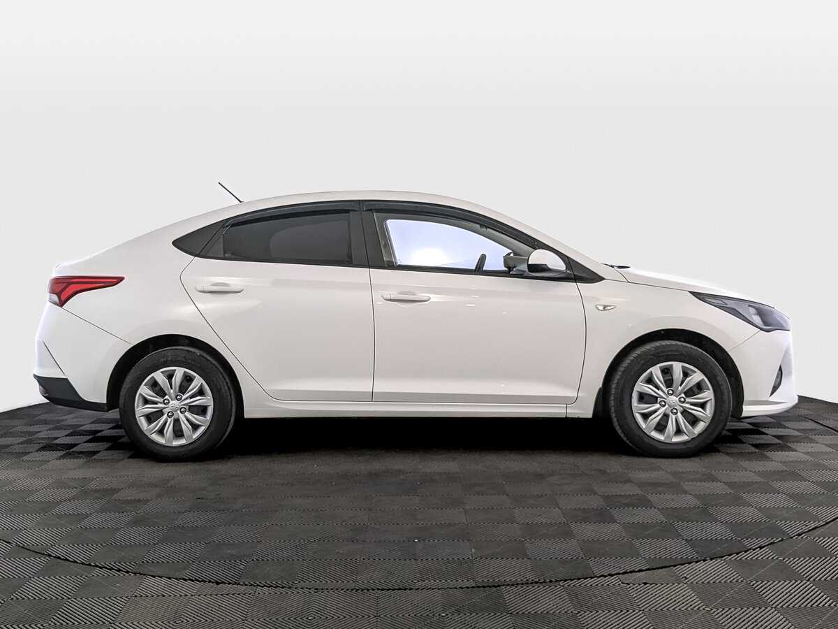 Hyundai Solaris б/у, 2022, Автоматическая. Фото: #3
