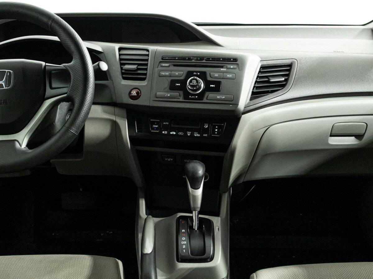 Honda Civic б/у, 2012, Автоматическая. Фото: #13
