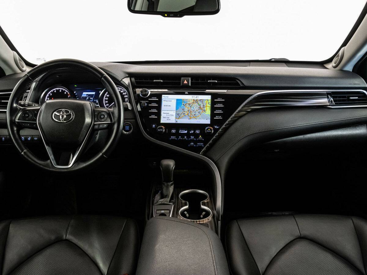 Toyota Camry б/у, 2019, Автоматическая. Фото: #9