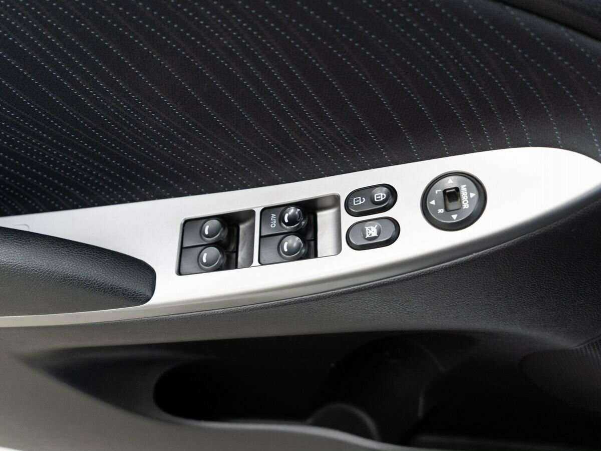 Hyundai Solaris б/у, 2015, Автоматическая. Фото: #13