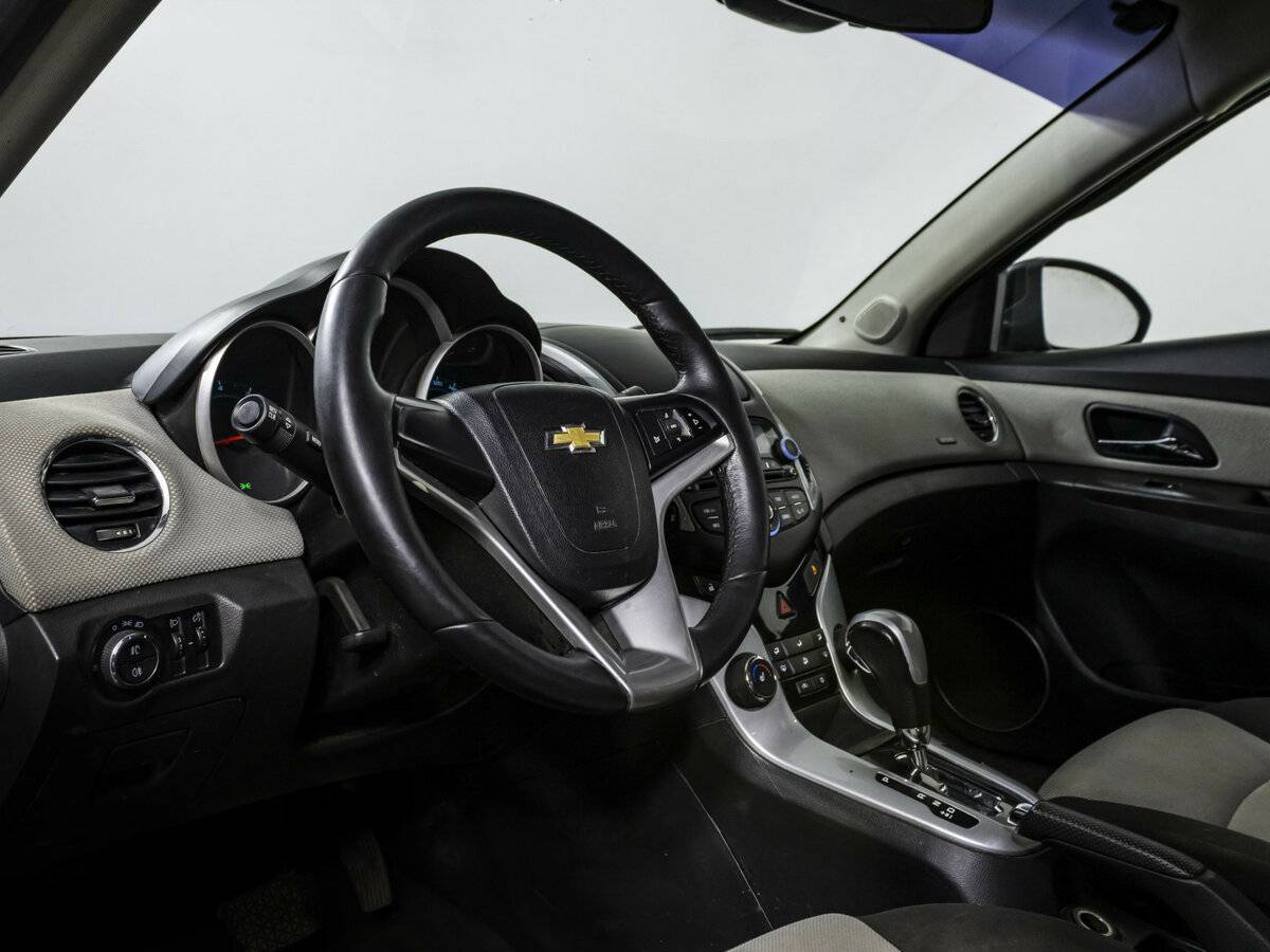 Chevrolet Cruze б/у, 2013, Автоматическая. Фото: #7