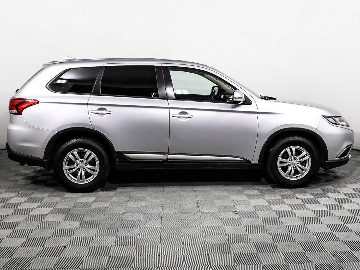 Mitsubishi Outlander б/у, 2018, Вариатор. Фото: #3