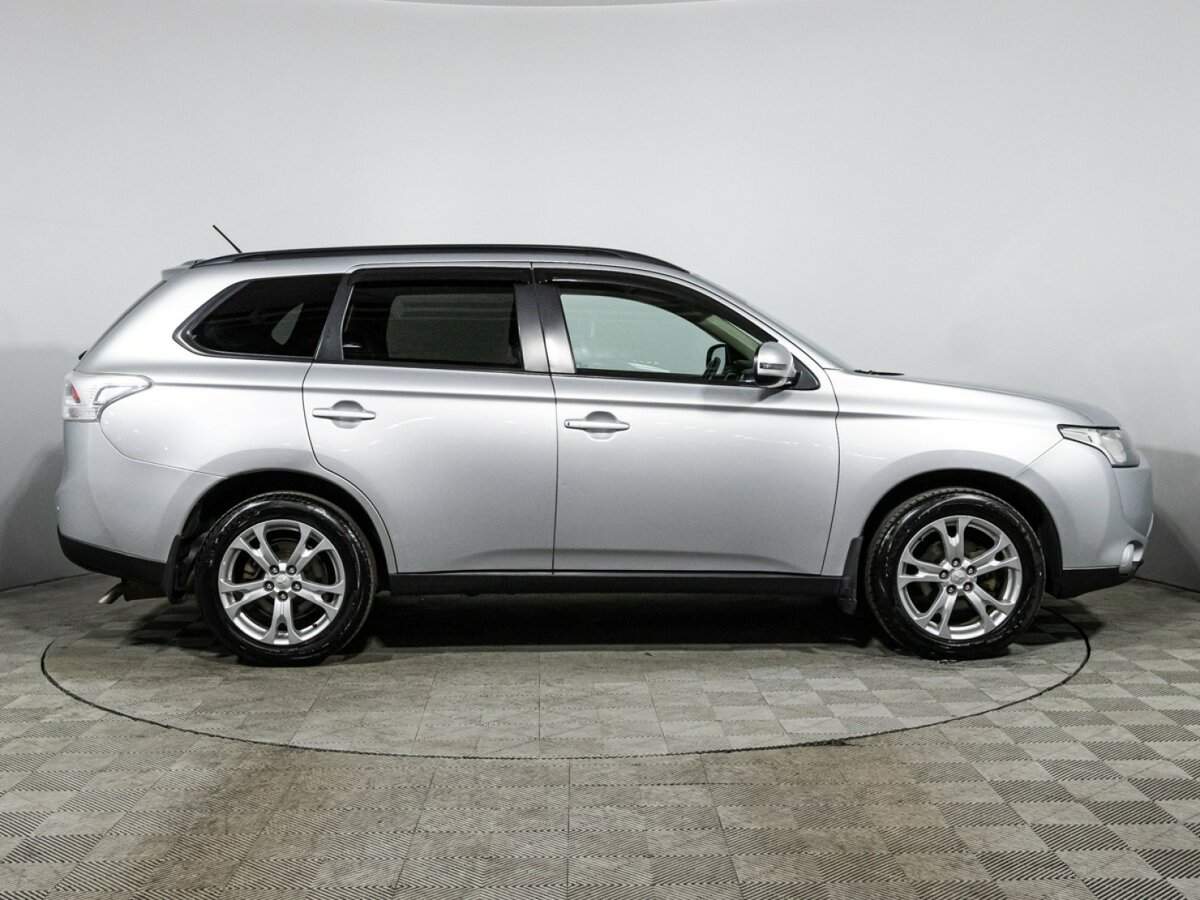 Mitsubishi Outlander б/у, 2013, Вариатор. Фото: #3