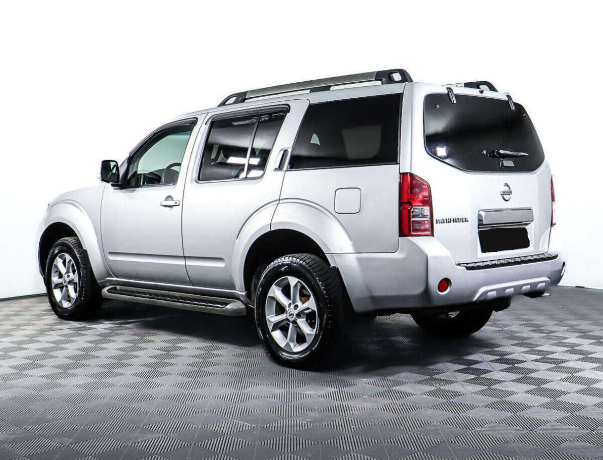 Nissan Pathfinder б/у, 2012, Механическая. Фото: #6