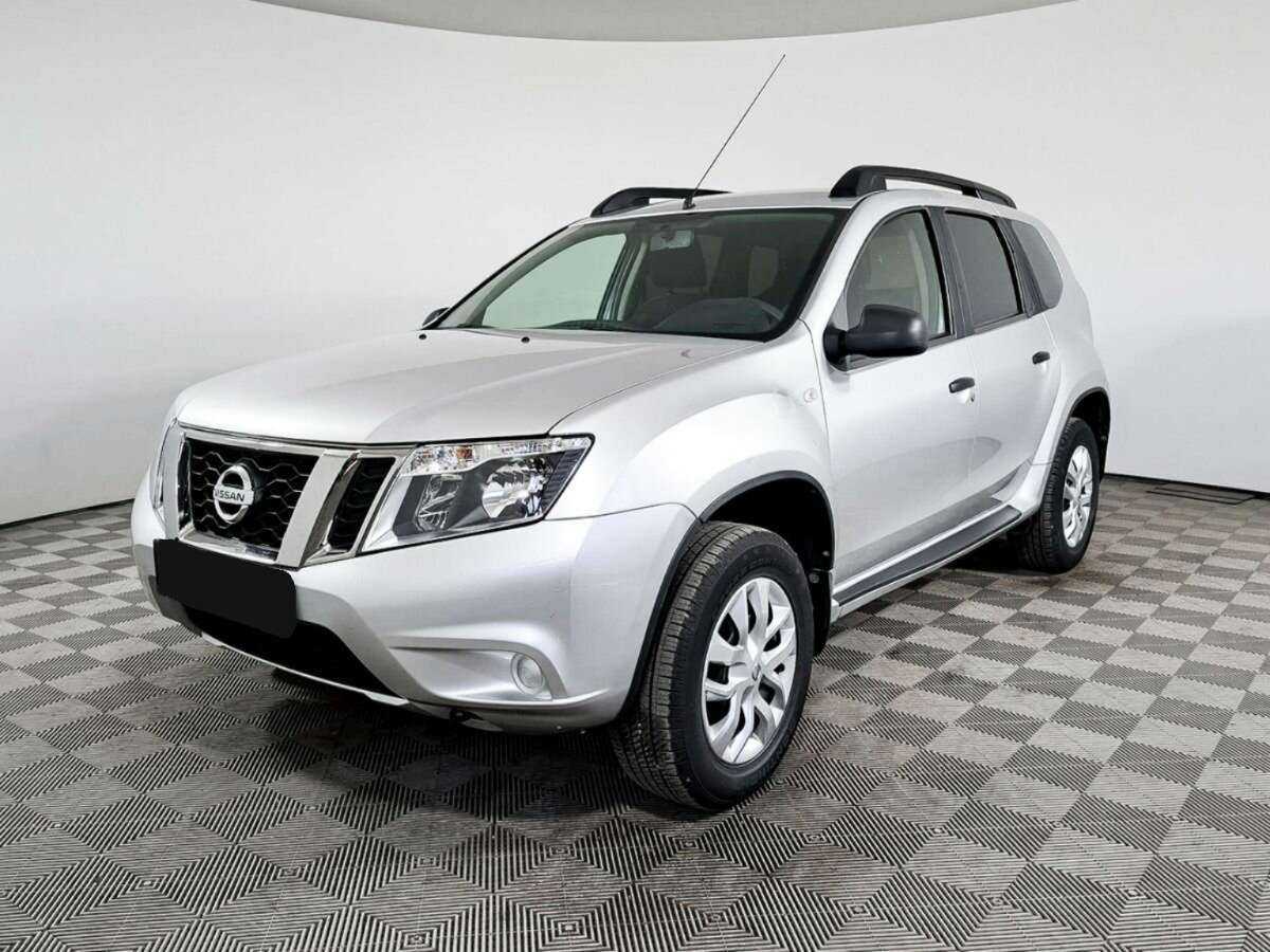 Nissan Terrano б/у, 2019, Механическая. Фото: #0